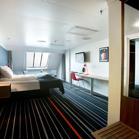 Dfds Ferry - To Oslo * 腓特烈港
